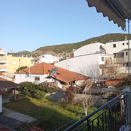 Breeze Apartment Néa Péramos